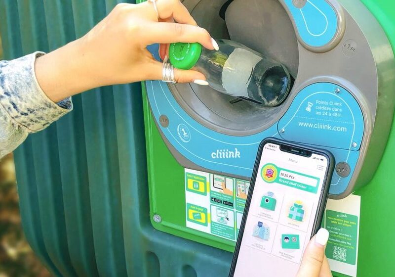 Recyclage d'une bouteille