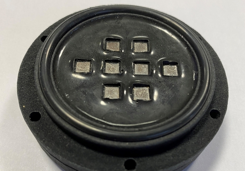 Sonde multicapteurs pour le traitement des eaux de piscine